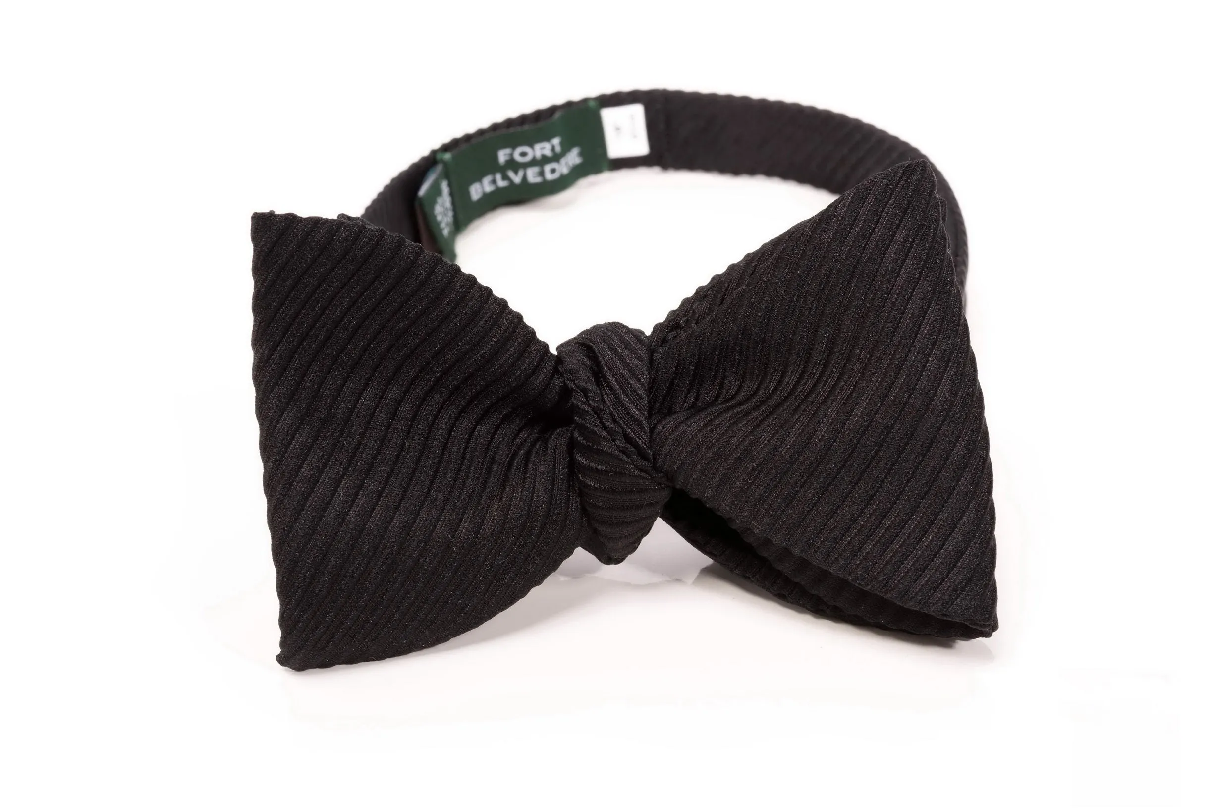 Black Butterfly Wide Rib Grosgrain Bow Tie