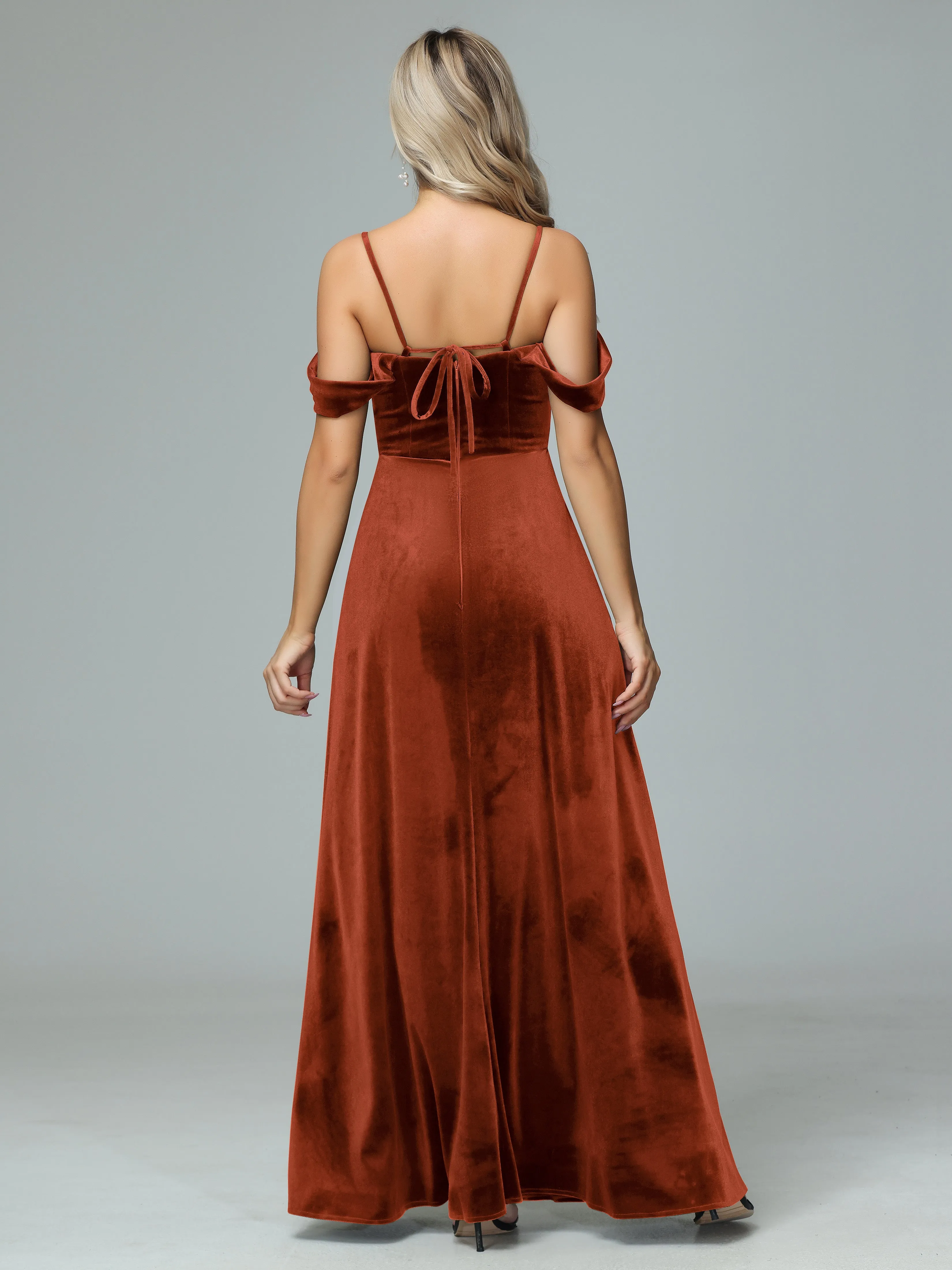 Off the Shoulder Straps Velvet Bridesmaid Dresses with Pockets