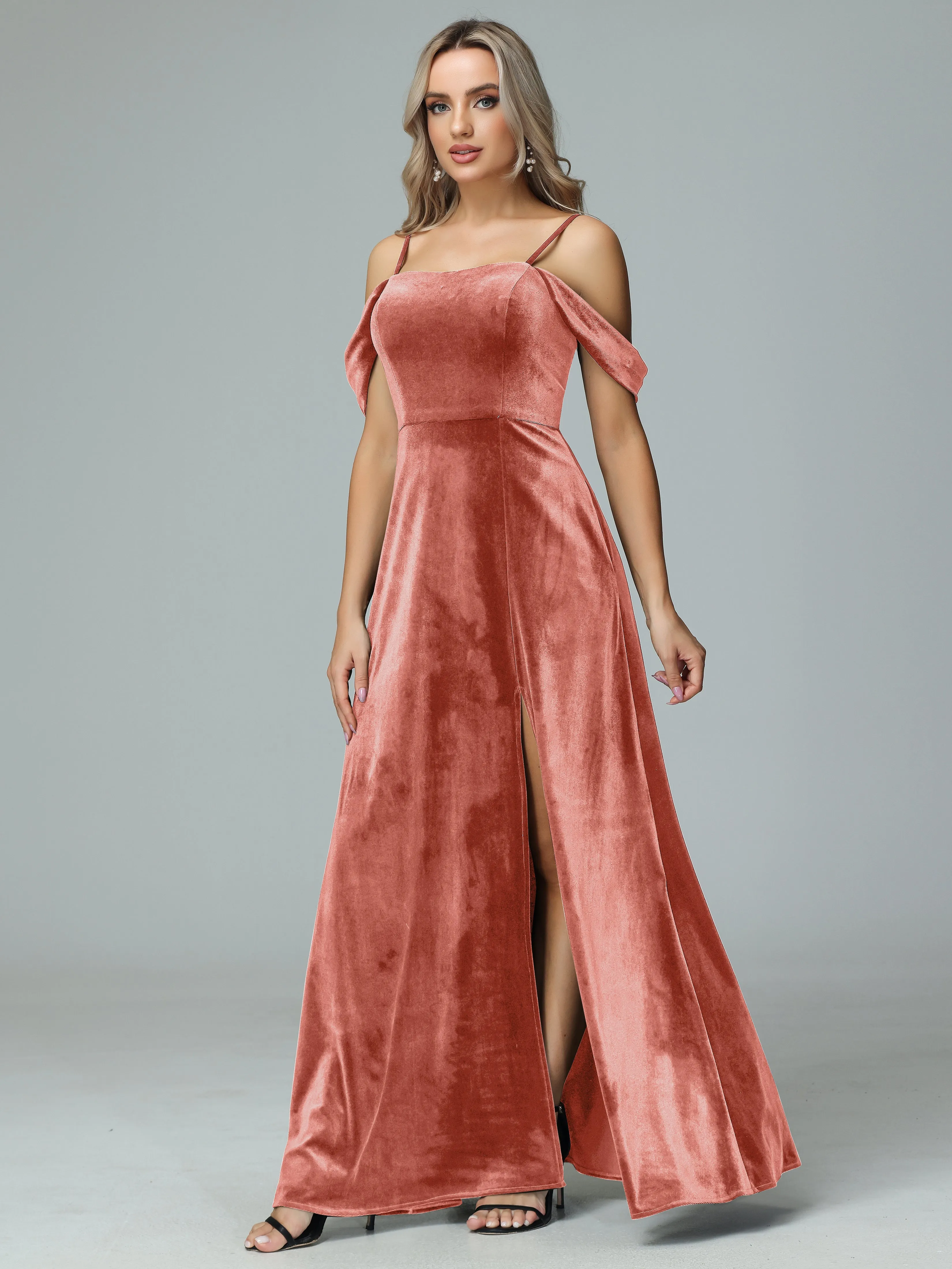 Off the Shoulder Straps Velvet Bridesmaid Dresses with Pockets